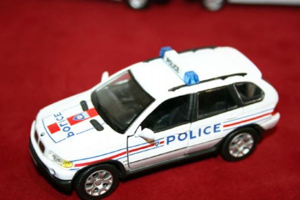 Vehiculo Miniatura Policia Francia