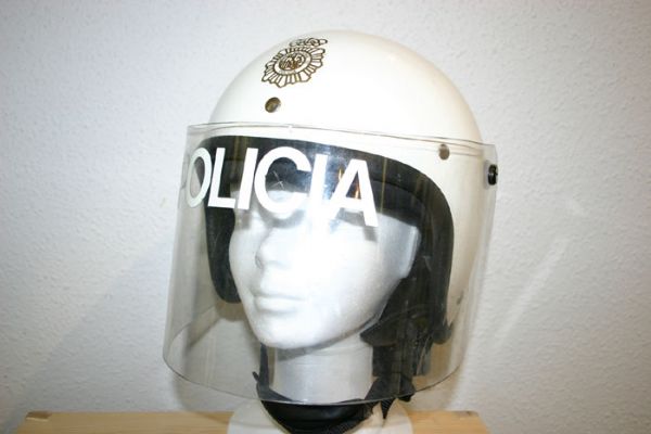 Casco Antidisturbios Cuerpo Nacional de Policia (Espaa)