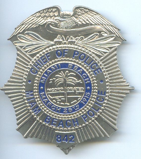Placa Metalica de Pecho Policia de Miami Beach (U.S.A.)
