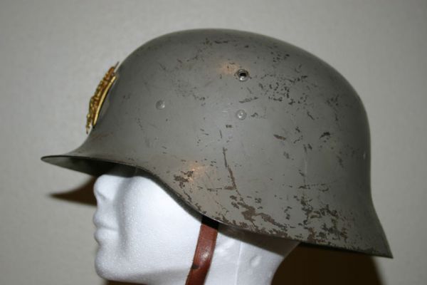 Casco Z-42  Policia Armada (Epoca de Franco)