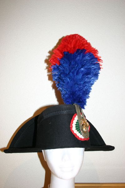 Tricornio de Gran Gala de Carabinieri (Italia)