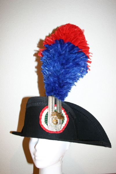 Tricornio de Gran Gala de Carabinieri (Italia)