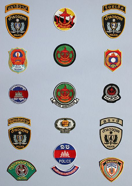 Emblemas varios de Asia