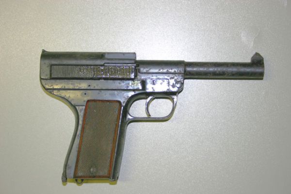 Pistola inutilizada (DANSK-REKYLRIFFEL-SYNDIKAT KBENHAVN)