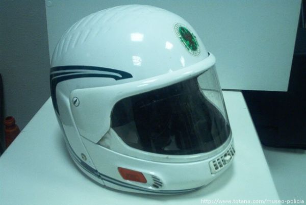 Casco Guardia Civil