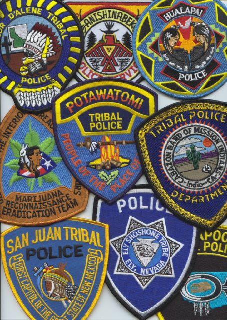 Varios Tribal Police USA / Canad