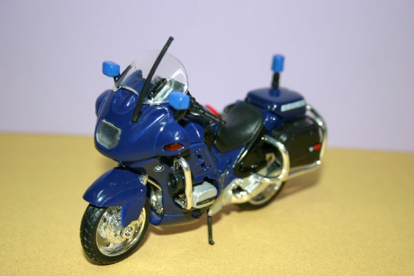 Miniatura Moto Gendarmeria  Francia  BMW  (R1150RT)