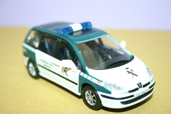 Miniatura Peugeot 807 Agrupacion de la Guardia Civil de Trfico