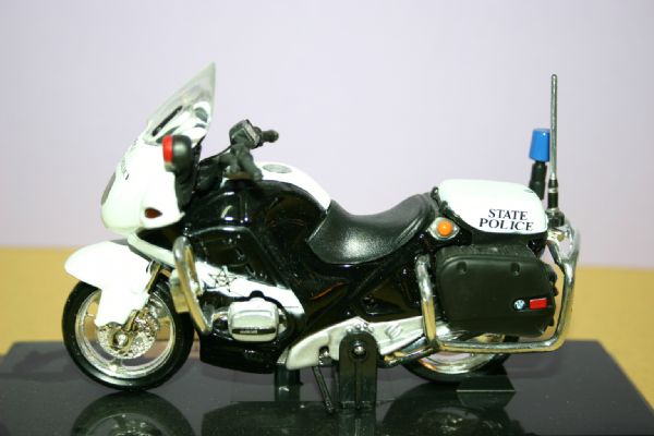 Miniatura BMW R1150RT  Oregn State Police (U.S.A.)