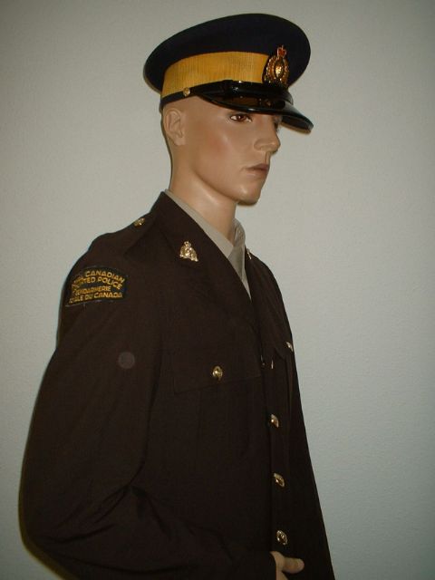 Policia Montada del Canada  (Gorra de Plato)