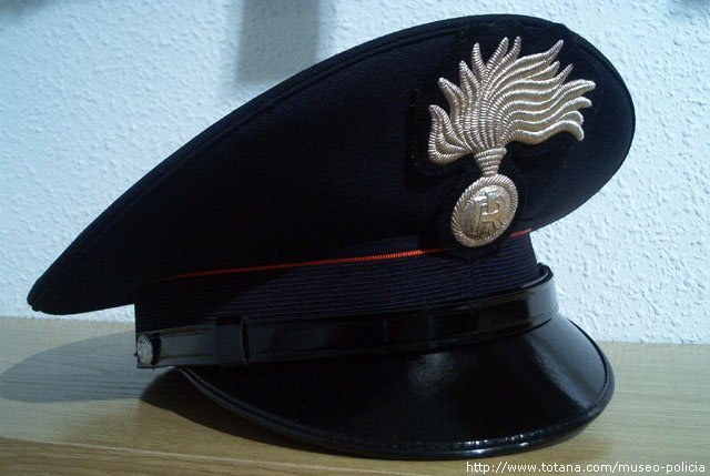 Policia Carabineri   (Italia)